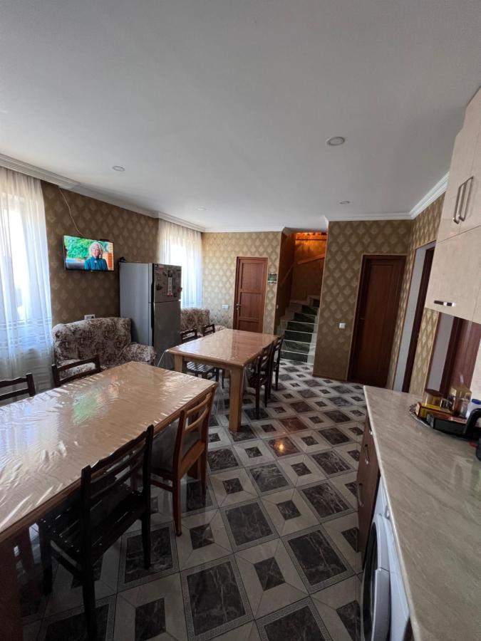 Giorgi'S Guest House Kazbegi Exterior photo